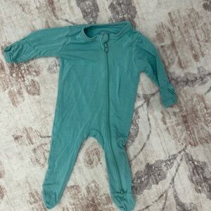 Kyte baby zippered footie - NB